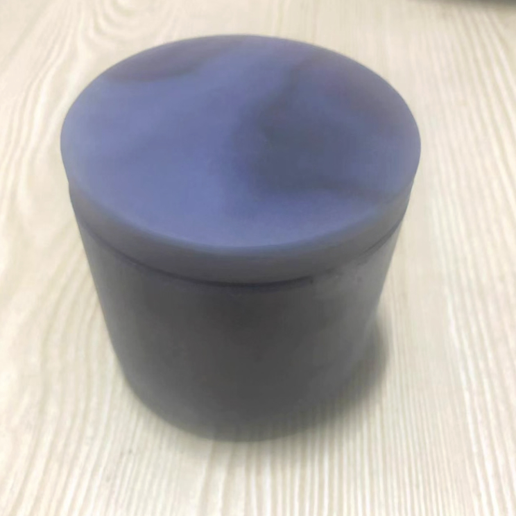Natural agate ball milling jars are used in laboratory planetary ball mills