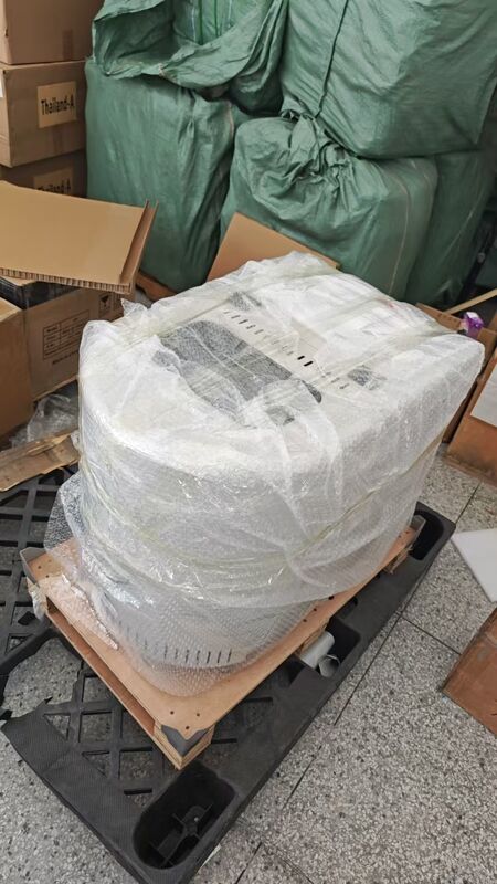 Moinho Planetário Vertical com Jarras Quadradas para Moagem Seca e Úmida em Nanoescala